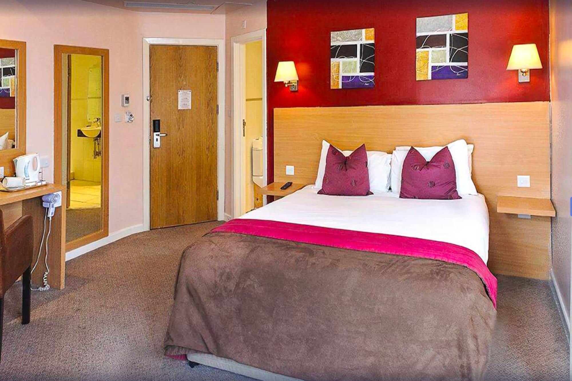 The Luton Hotel Екстер'єр фото